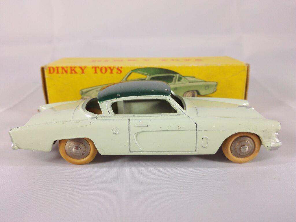 Studebaker Commander - Dinky Toys - 24Y