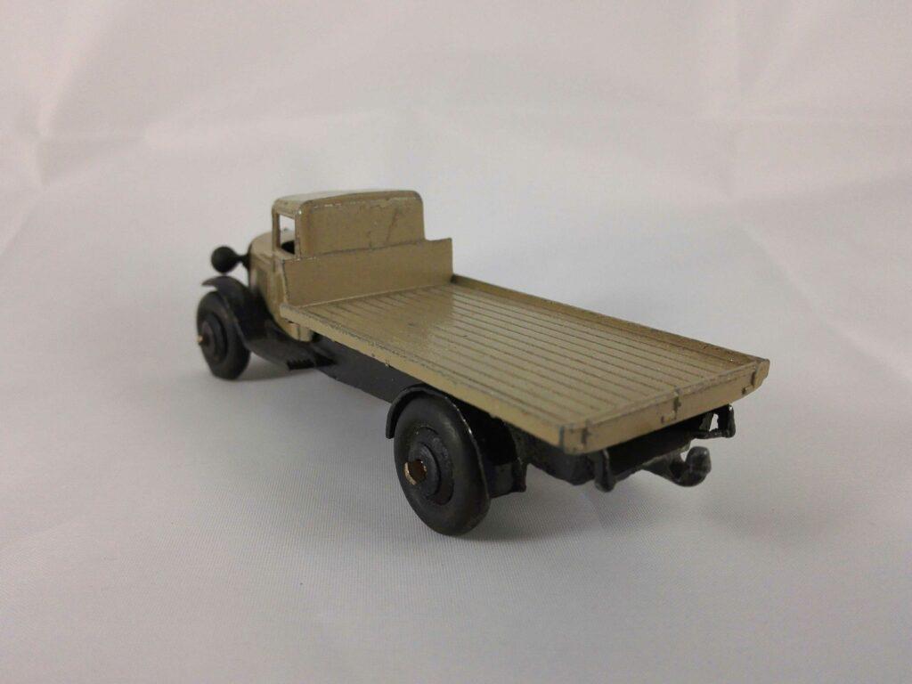 Flatbed Lorry - Dinky Toys - 25C