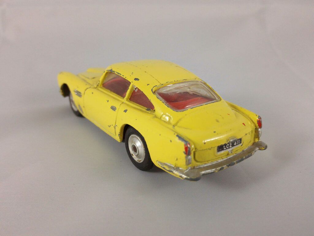 Aston Martin DB4 - Corgi Toys - 218