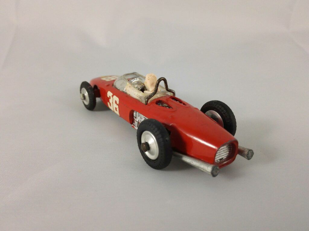 Ferrari F1 "Sharknose" - Corgi Toys - 154