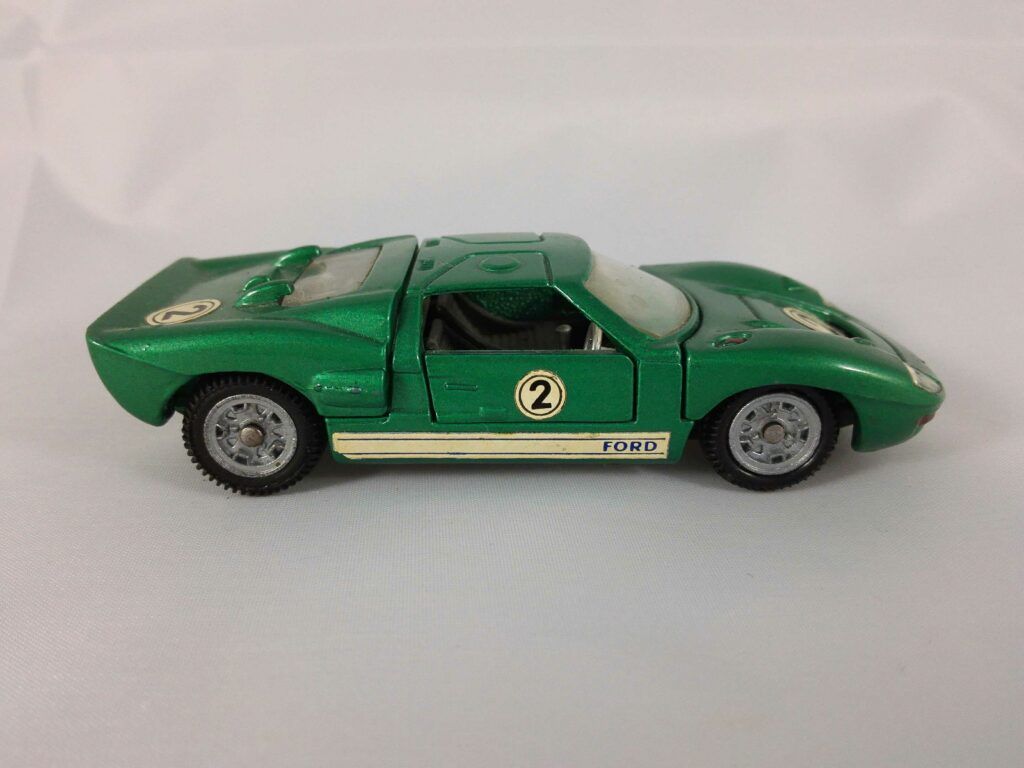 Ford GT 40 Mark II - Mebetoys - A-24