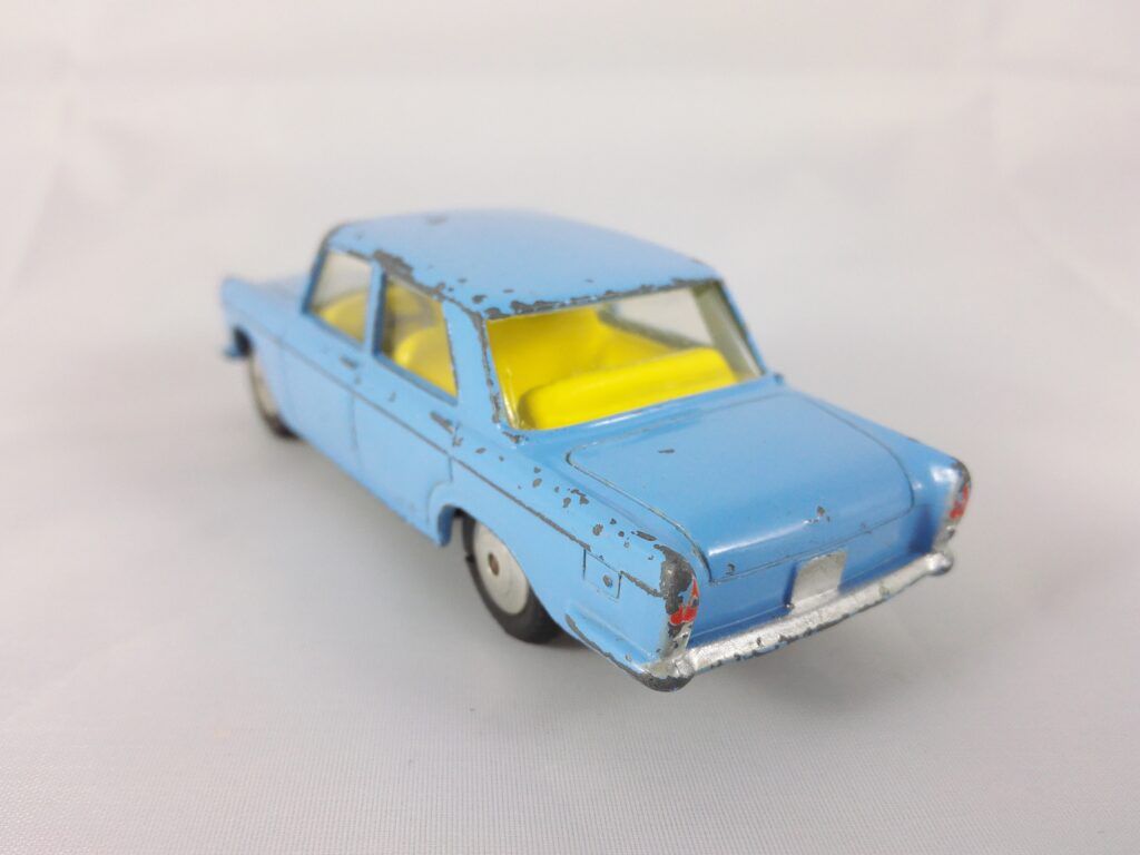 Fiat 1800 - Corgi Toys - 217