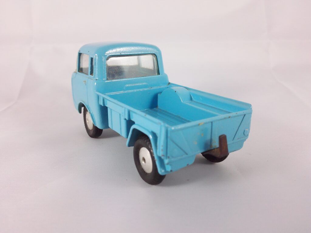 Jeep FC-150 - Corgi Toys - 409