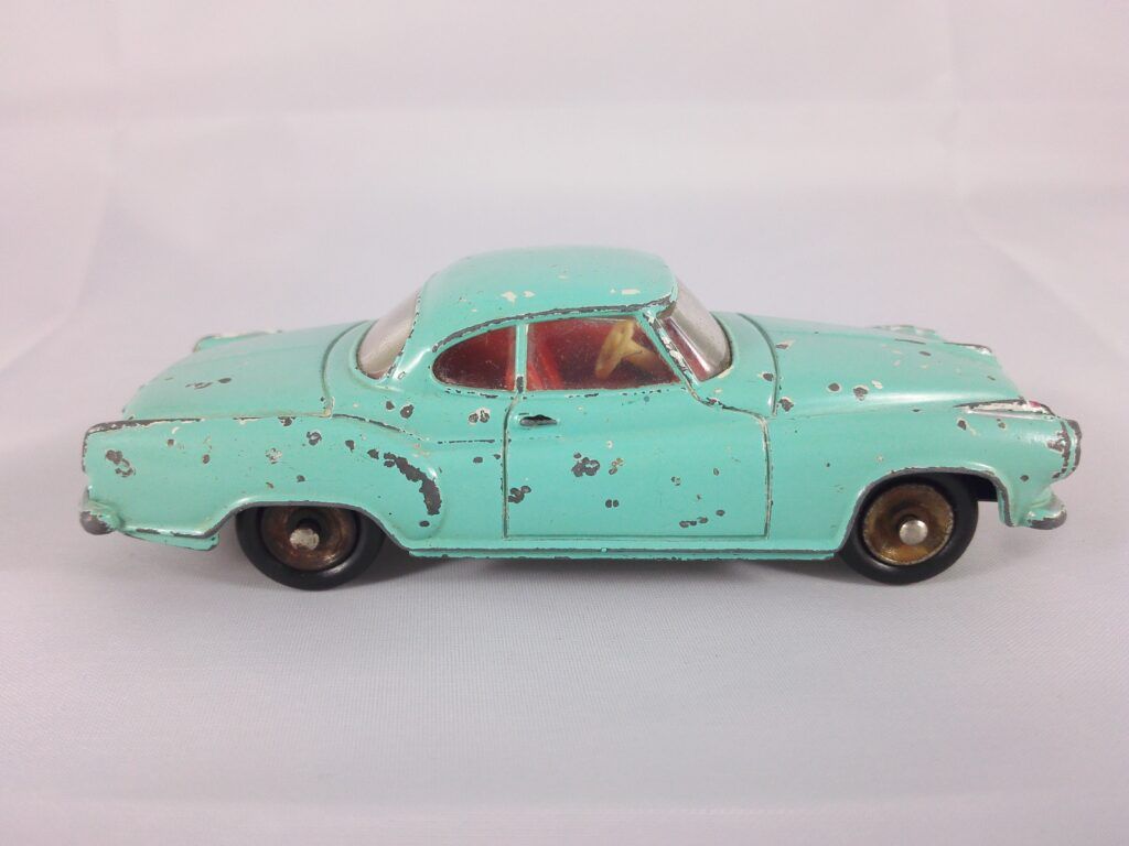 Borgward Isabella - Dinky Toys - 549