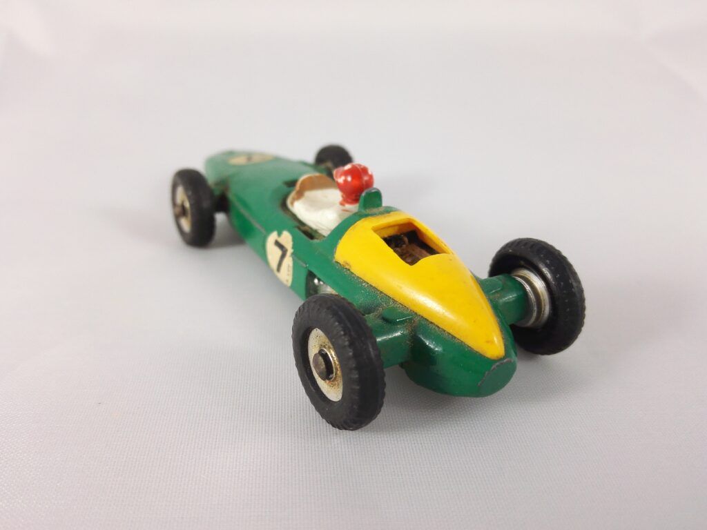 B.R.M. P61 F1 - Dinky Toys - 243