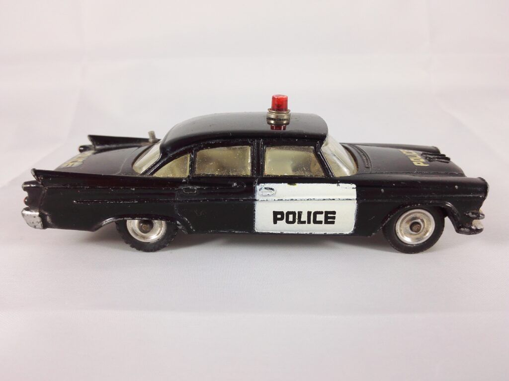 Dodge Royal Sedan Police - Dinky Toys - 258