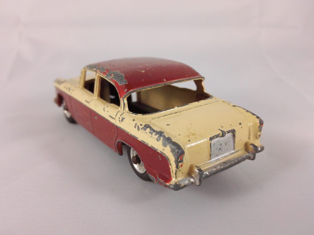 Humber Hawk - Dinky Toys - 165