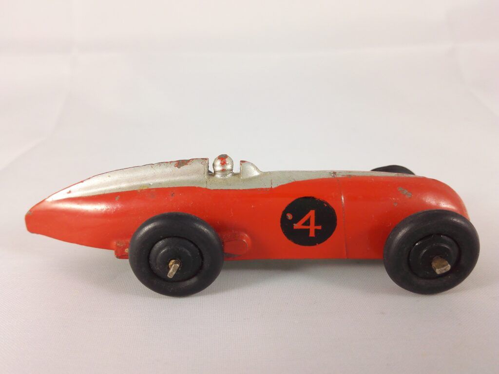 Racing Car - Dinky Toys - 23A