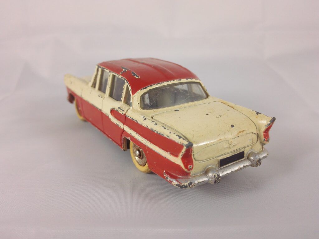 Simca Vedette Chambord - Dinky Toys - 24K